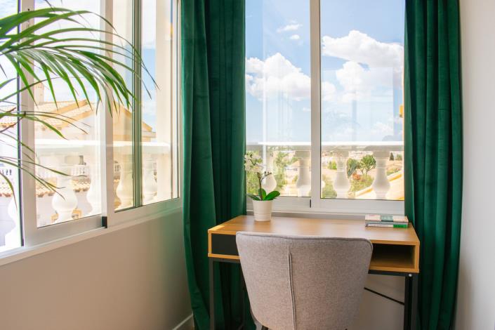 Image No.37-3 Bed Townhouse for sale