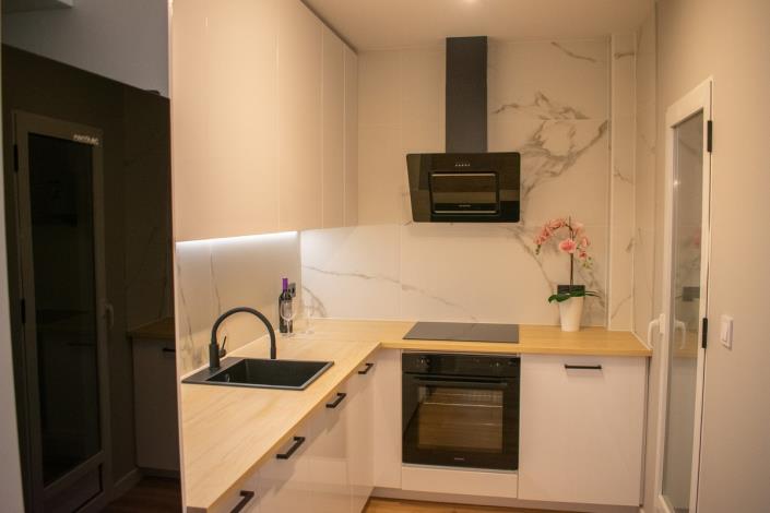 Image No.7-3 Bed Townhouse for sale