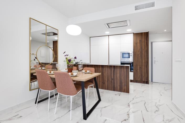 Image No.25-2 Bed Apartment for sale