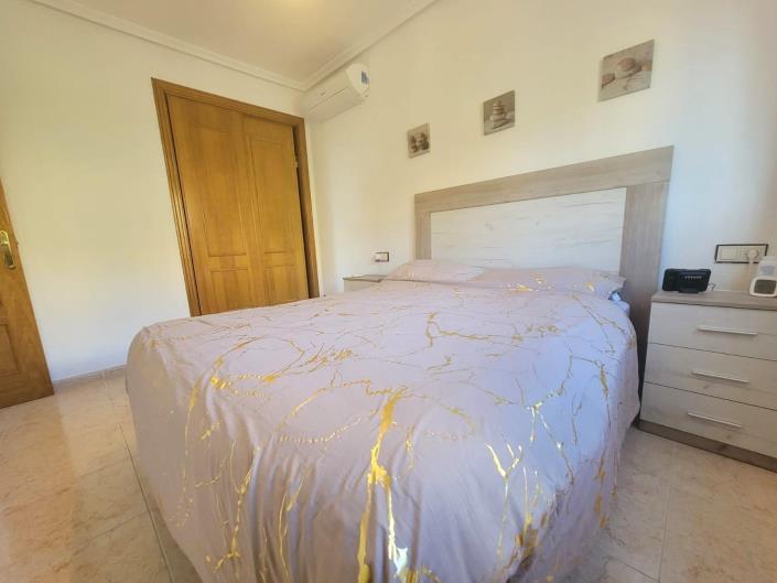 Image No.17-3 Bed Townhouse for sale