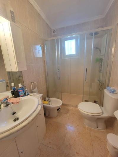 Image No.24-3 Bed Townhouse for sale