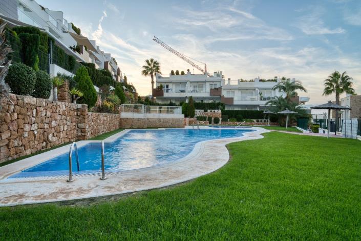 Image No.4-2 Bed Apartment for sale