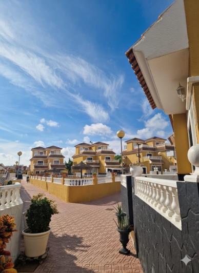 Image No.6-3 Bed Villa for sale