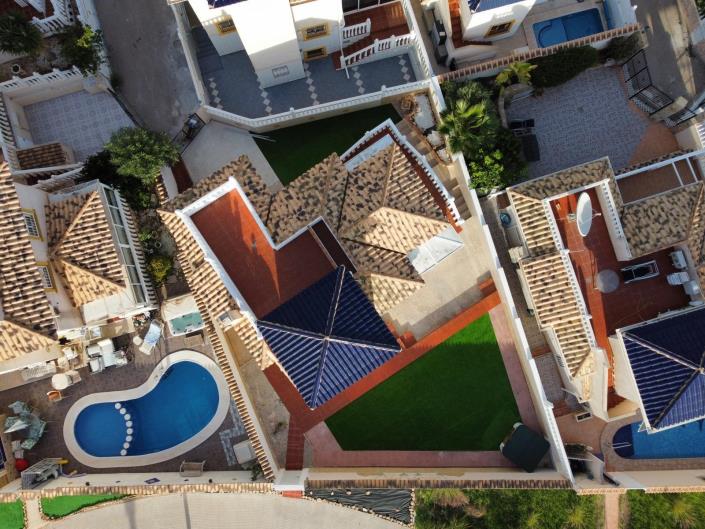 Image No.3-4 Bed Villa / Detached for sale