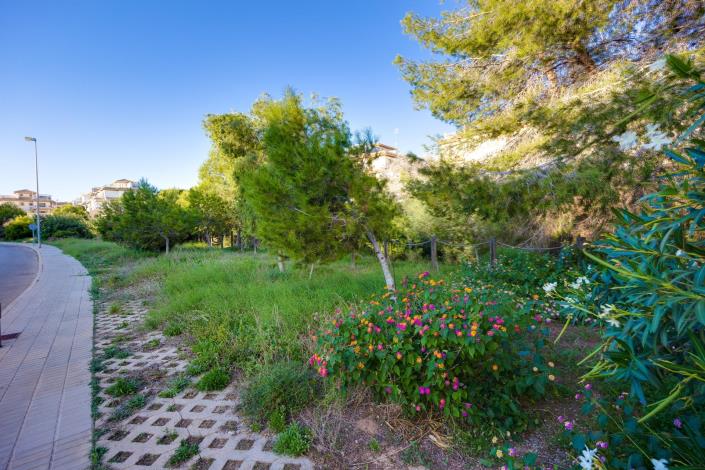 Image No.57-4 Bed Villa / Detached for sale