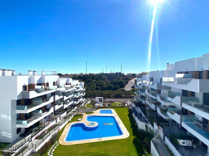 Image No.21-Appartement de 2 chambres à vendre à Las Filipinas