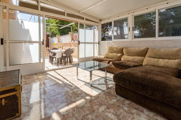 Image No.38-Villa / Détaché de 3 chambres à vendre à Torrevieja