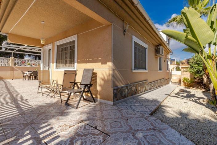 Image No.49-Villa / Détaché de 3 chambres à vendre à Torrevieja