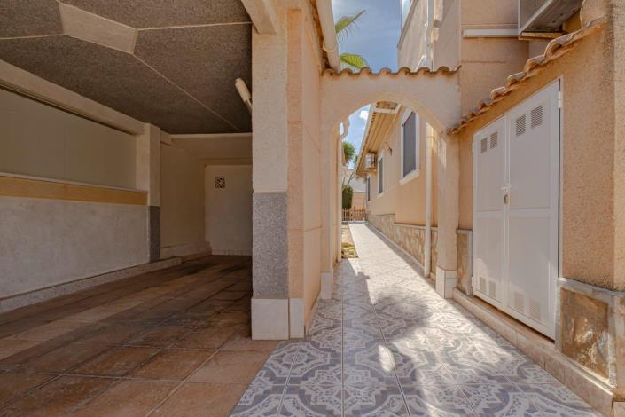 Image No.53-Villa / Détaché de 3 chambres à vendre à Torrevieja