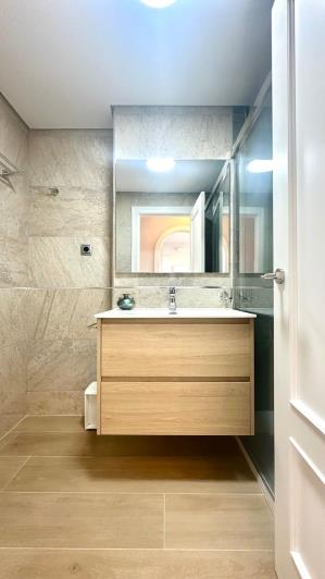 Image No.20-2 Bed Apartment for sale