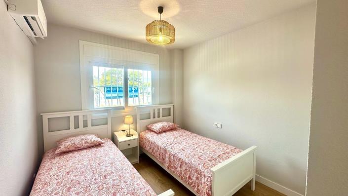 Image No.23-2 Bed Apartment for sale