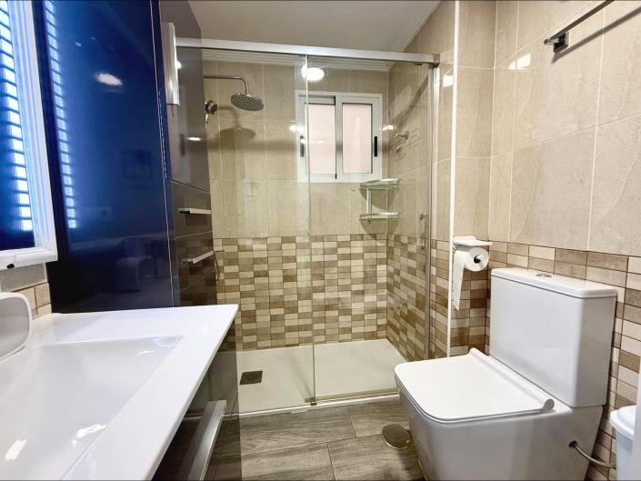 Image No.26-2 Bed Apartment for sale