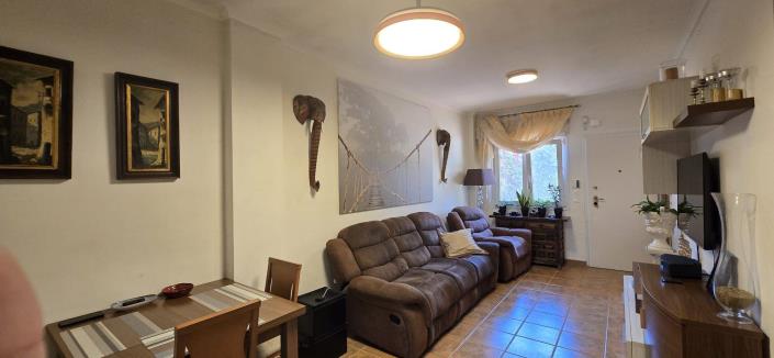 Image No.40-2 Bed Townhouse for sale