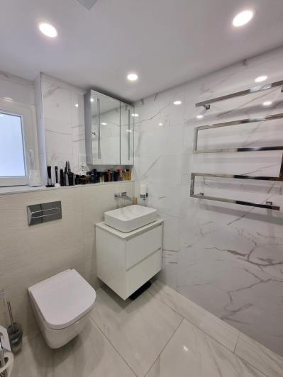 Image No.9-2 Bed Apartment for sale