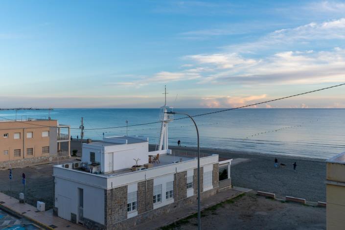 Image No.6-3 Bed Apartment for sale