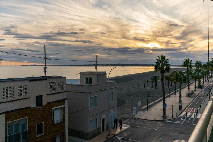 Image No.7-3 Bed Apartment for sale