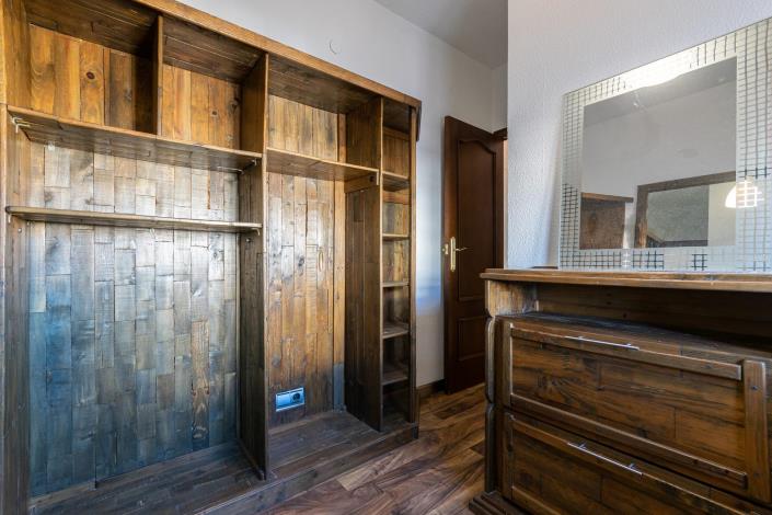 Image No.28-3 Bed Apartment for sale