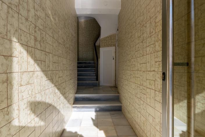 Image No.30-3 Bed Apartment for sale