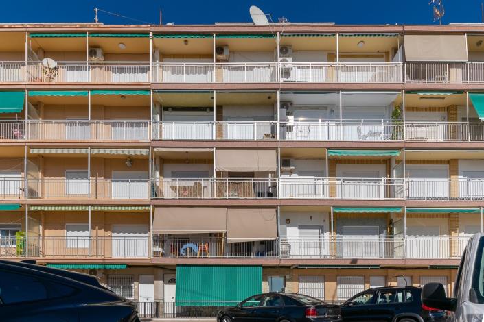 Image No.32-3 Bed Apartment for sale