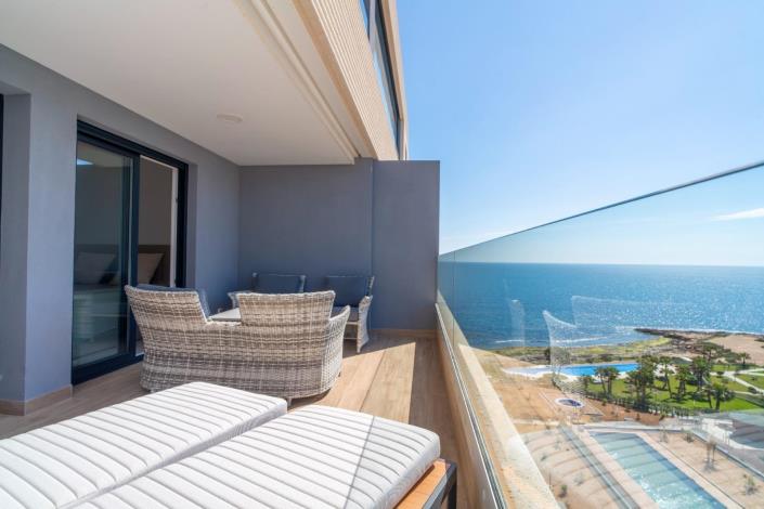 Image No.1-3 Bed Apartment for sale