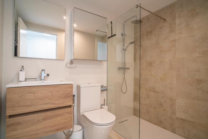 Image No.18-3 Bed Apartment for sale