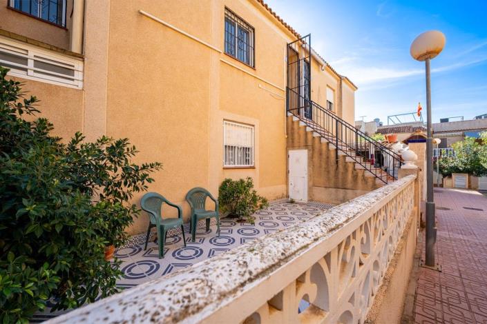 Image No.19-2 Bed Apartment for sale