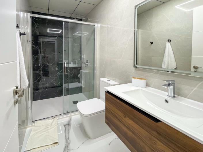 Image No.8-2 Bed Apartment for sale