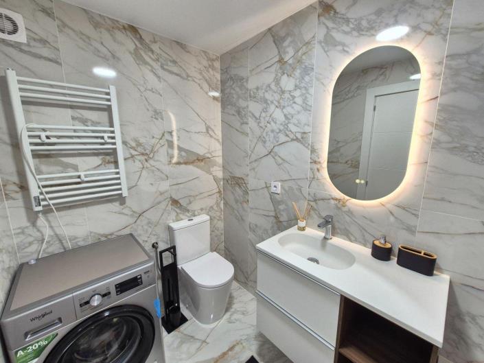 Image No.7-3 Bed Apartment for sale