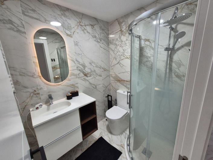 Image No.12-3 Bed Apartment for sale