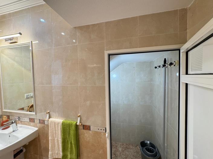 Image No.39-3 Bed Townhouse for sale