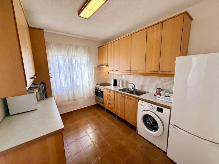 Image No.13-2 Bed Townhouse for sale