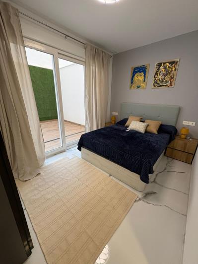 Image No.5-2 Bed Apartment for sale