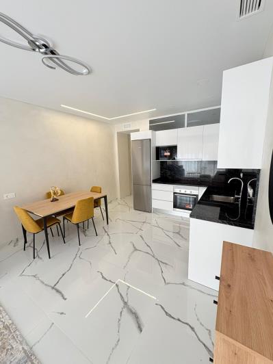 Image No.13-2 Bed Apartment for sale