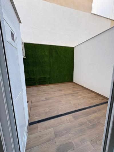 Image No.17-2 Bed Apartment for sale