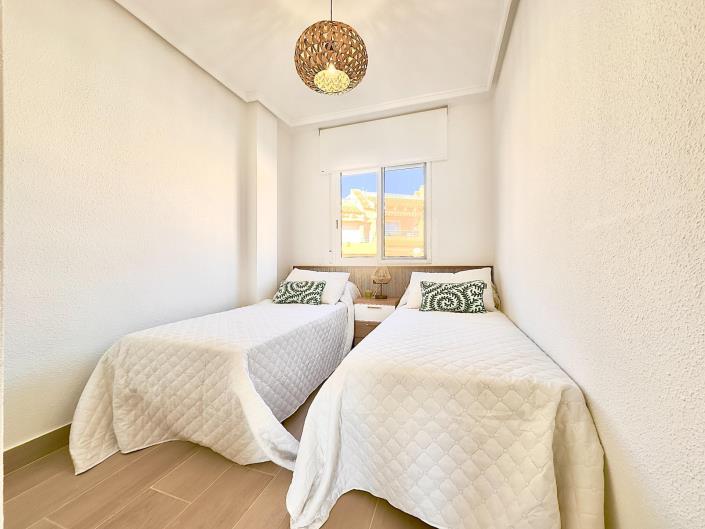 Image No.18-2 Bed Apartment for sale