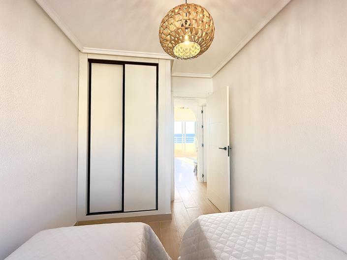 Image No.20-2 Bed Apartment for sale