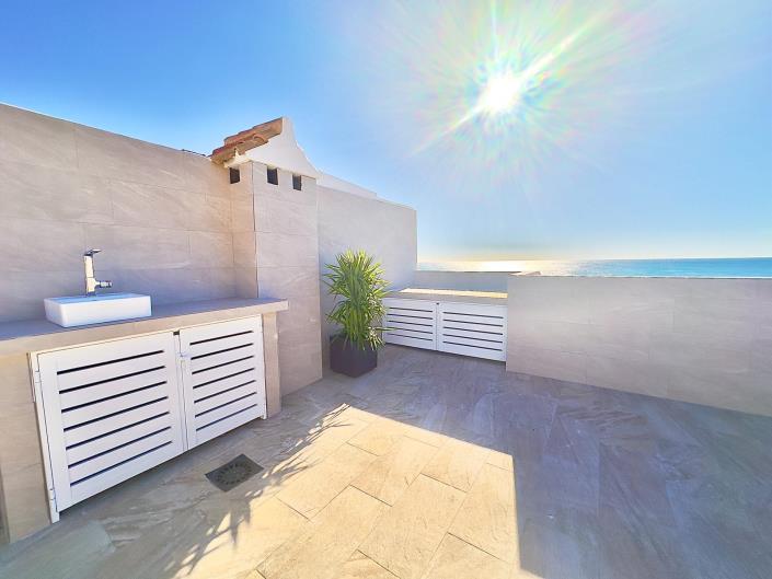 Image No.24-2 Bed Apartment for sale