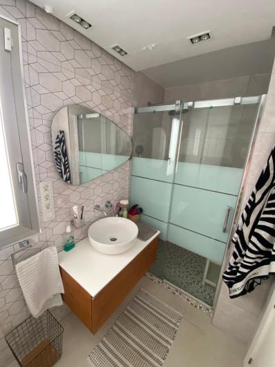 Image No.15-3 Bed Semi-Detached for sale