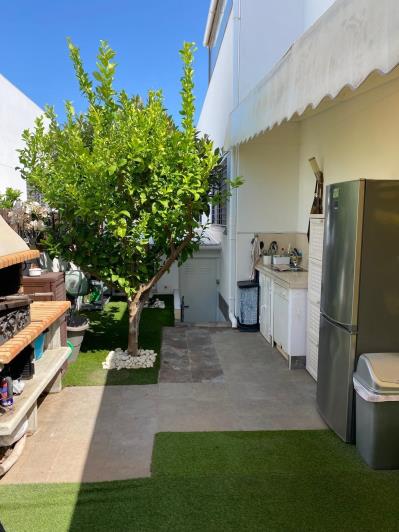 Image No.23-3 Bed Semi-Detached for sale