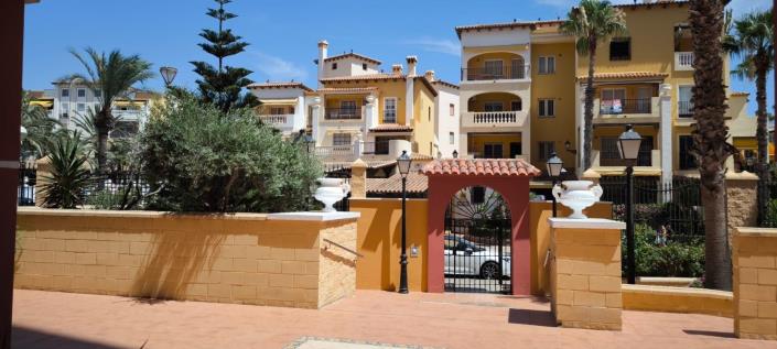 Image No.26-Appartement de 2 chambres à vendre à Torrevieja