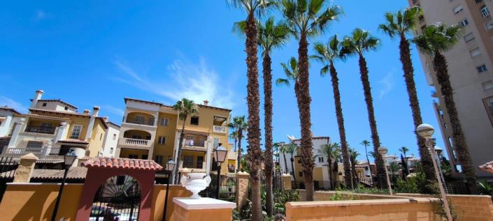 Image No.29-Appartement de 2 chambres à vendre à Torrevieja