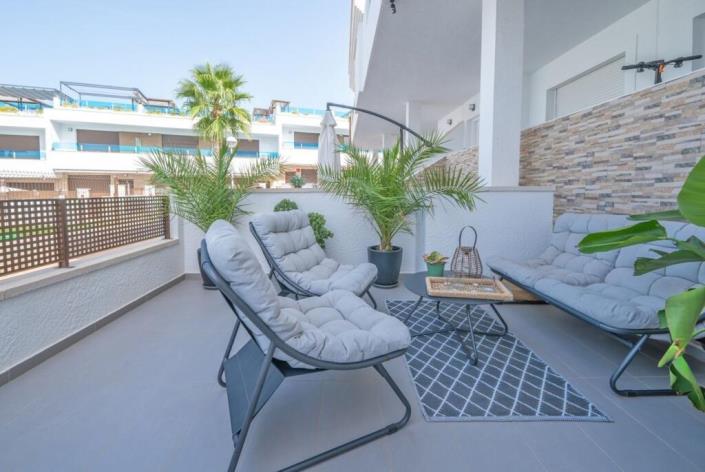 Image No.5-3 Bed Townhouse for sale