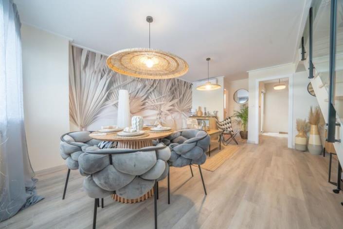 Image No.10-3 Bed Townhouse for sale