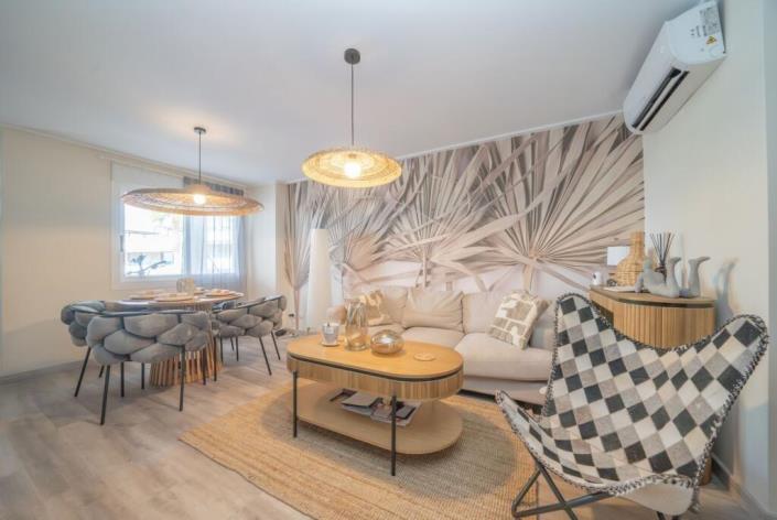 Image No.11-3 Bed Townhouse for sale