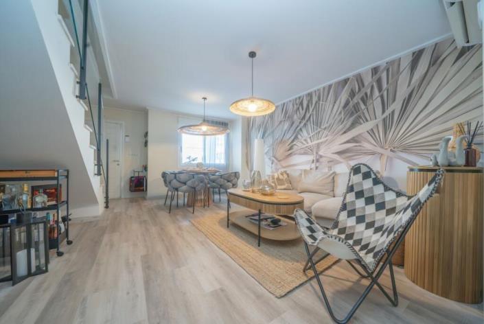 Image No.12-3 Bed Townhouse for sale