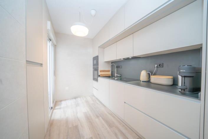 Image No.13-3 Bed Townhouse for sale