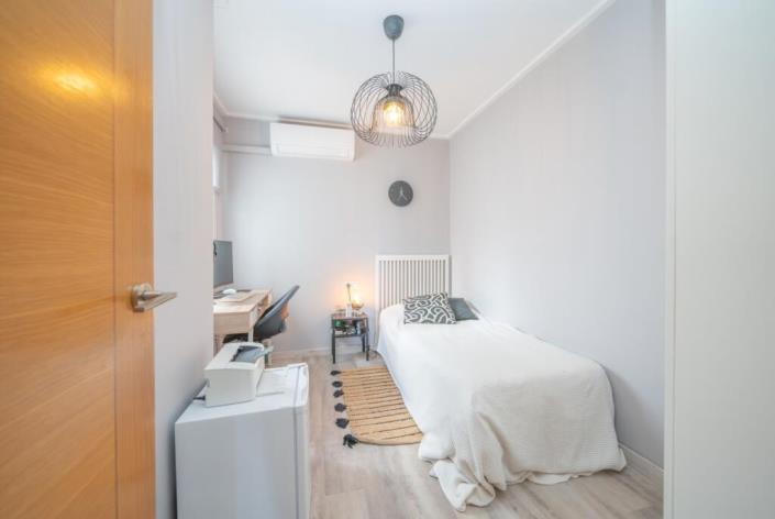 Image No.17-3 Bed Townhouse for sale