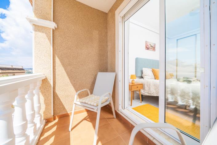 Image No.33-4 Bed Townhouse for sale