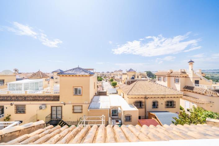 Image No.48-4 Bed Townhouse for sale