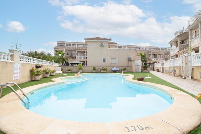 Image No.59-4 Bed Townhouse for sale